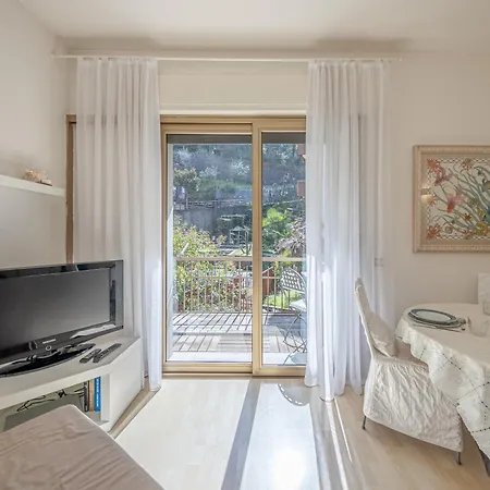 Casa Isabella Relax Con Piscina דירה ראפאלו